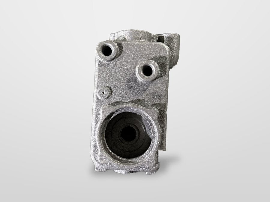 Sand-cast square pump casing